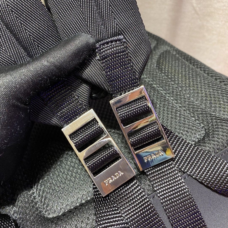 Pra*a backpacks